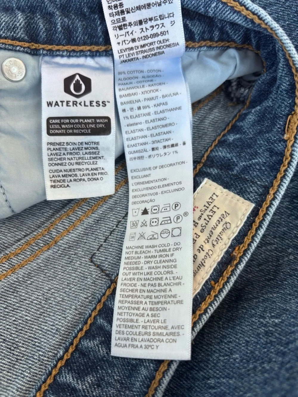 LEVI’S 70s High Waited Flare Jeans Denim Size 31 - Picture 8 of 16